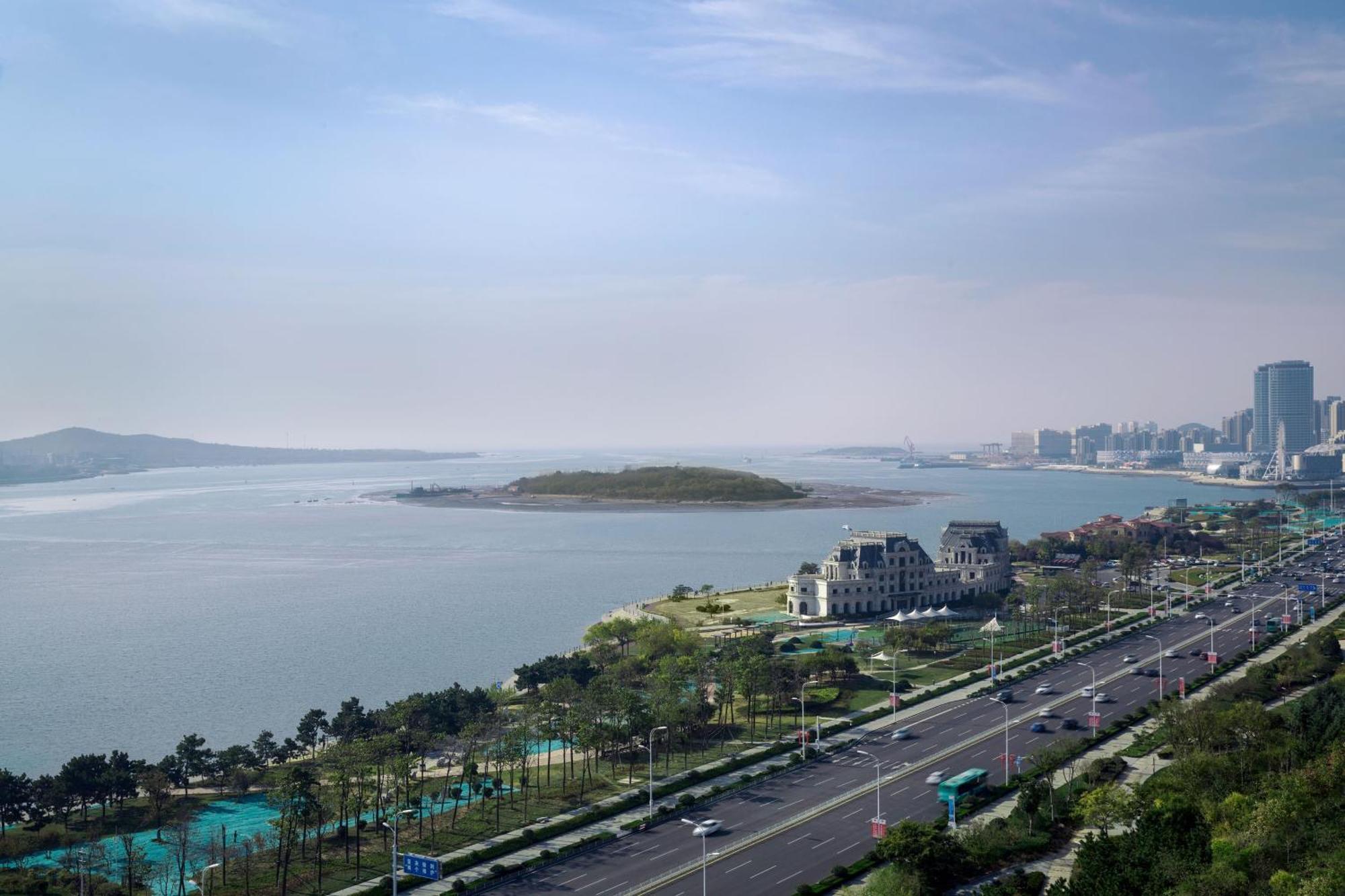 Sheraton Qingdao West Coast Exterior photo